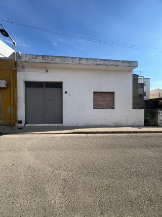 Alquiler de nave en Calle Menéndez Pidal, 35