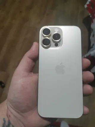 iPhone 16 Pro Max 256GB Oro