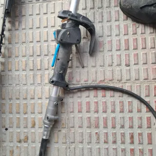 Desbrozadora MAC ALLISTER M4MTP33-BP