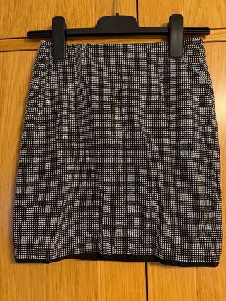 Falda corta brillos elástica