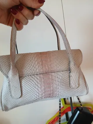 Borsetta a mano effetto pitone