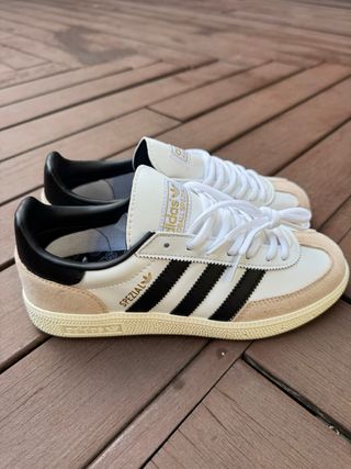 Adidas Spezial Beige/Blanco Talla 39 Nuevas