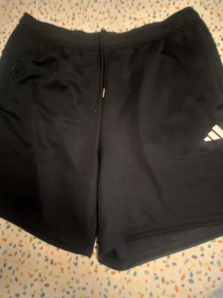 Pantalón deportivo Adidas negro