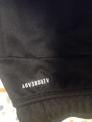 Pantalón deportivo Adidas negro