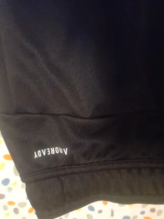 Pantalón deportivo Adidas negro