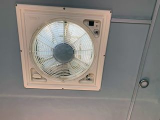 MERCEDES 310 4X4 GASOLINA OFFROAD CAMPER 1988