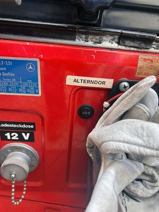 MERCEDES 310 4X4 GASOLINA OFFROAD CAMPER 1988