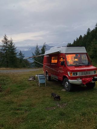MERCEDES 310 4X4 GASOLINA OFFROAD CAMPER 1988