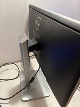 Monitor Dell 22” VGA