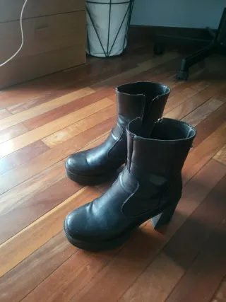 Botines negros plataforma tacón