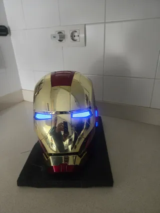 Casco Ironman Dorado y Rojo