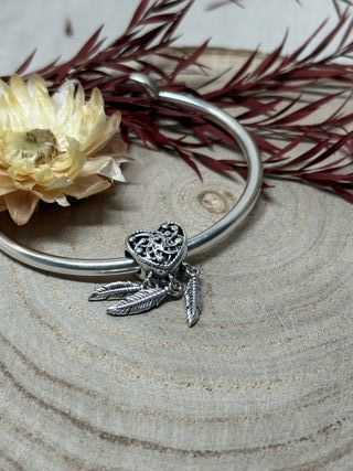 Charm Atrapasueños Plumas Corazon