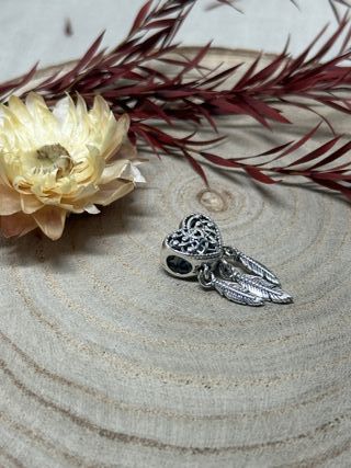 Charm Atrapasueños Plumas Corazon