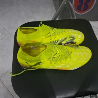 Scarpe da calcio Puma gialle