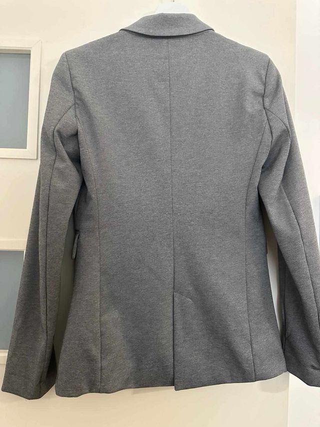 Americana Stradivarius Gris Talla S