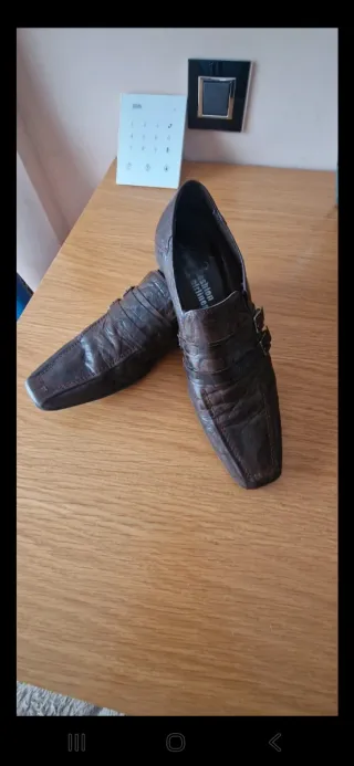 Zapatos de vestir marrones para caballero piel