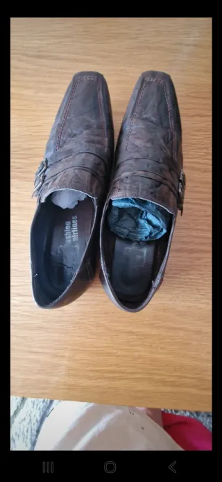 Zapatos de vestir marrones para caballero piel