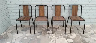 Juego de 4 Sillas Industriales