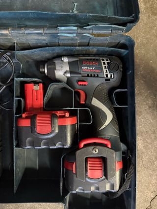 Taladro Bosch GDR 14.4 V averiado