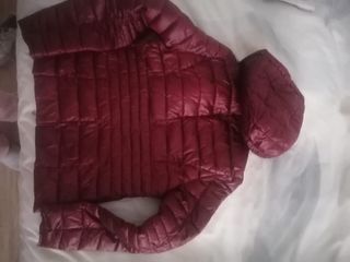 Chaqueta Morgan rojo tinto con Capucha