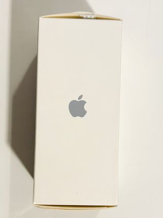Cargador de pilas AAA Apple A1360 con caja