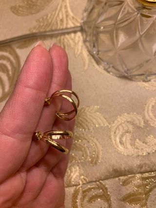 Orecchini a cerchio placcati oro