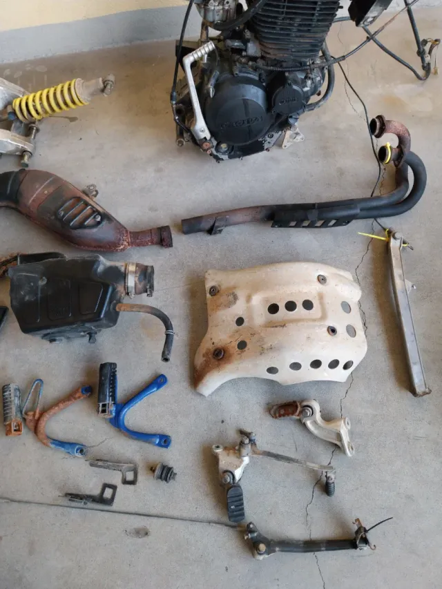 Despiece Cagiva T4 350