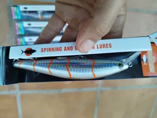 Señuelos de 52g y 13cm