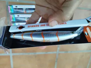 Señuelos de 52g y 13cm