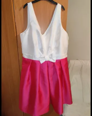 Vestido blanco y fucsia para bodas
