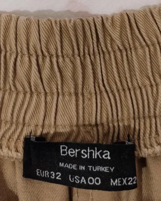 Pantalón cargo Bershka t.32