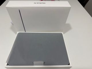 MacBook Air M4 13 256GB Azul. Reestrena (5 ciclos)