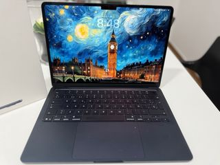 MacBook Air M4 13 256GB Azul. Reestrena (5 ciclos)