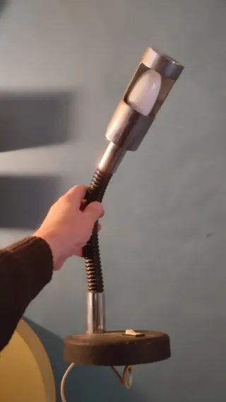 Lampada anni '70 design flessibile