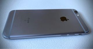 iPhone 6s Grigio Siderale 64GB + Accessori