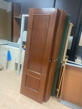 Puertas Sapelly Madera Maciza