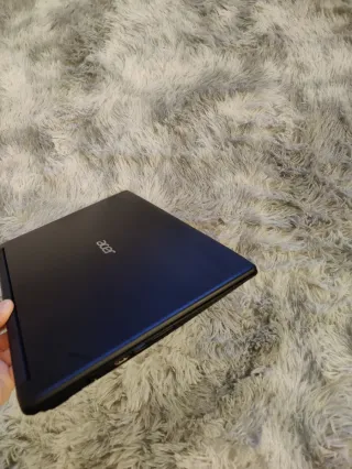 Acer A315-41-R8TH Portatile