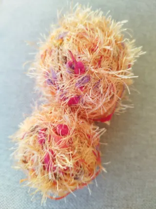 Lote de lanas variadas