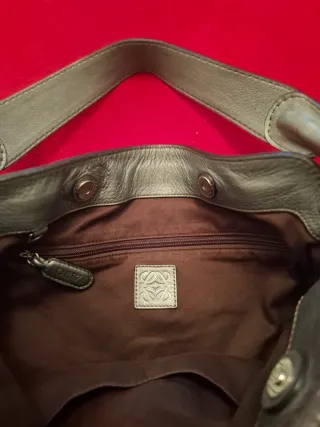 Bolso Loewe Piel Gris Plateado.