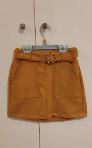 Falda Bershka t.xs