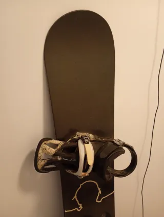 Tabla Snowboard Rossignol + Fijaciones Burton