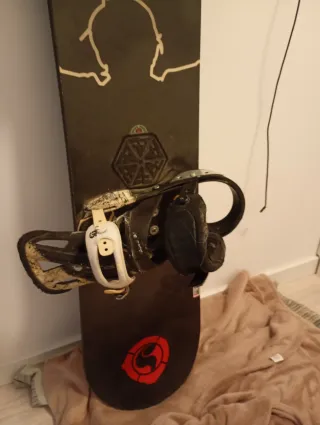 Tabla Snowboard Rossignol + Fijaciones Burton