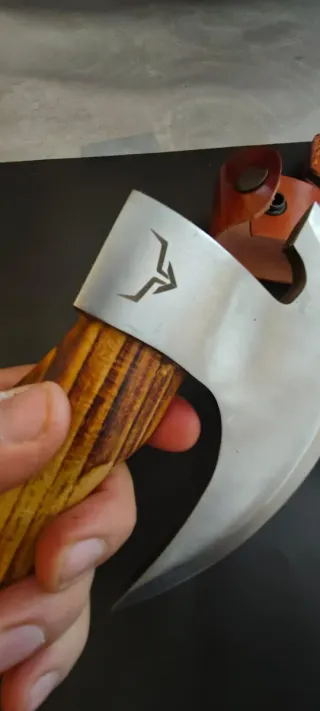 Cortador estilo vikingo