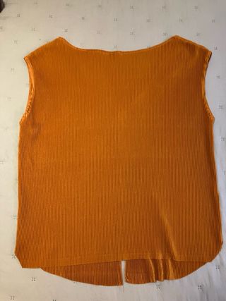 Blusa Zara Talla M/L mostaza Plisada