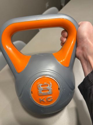 Kettlebell 8Kg e Manubri 2Kg