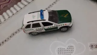 Coche Guardia Civil Metal Juguete