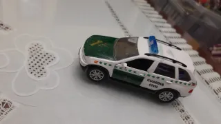 Coche Guardia Civil Metal Juguete