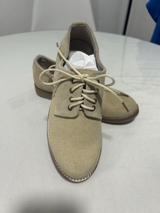Zapatos casuales beige numero 34