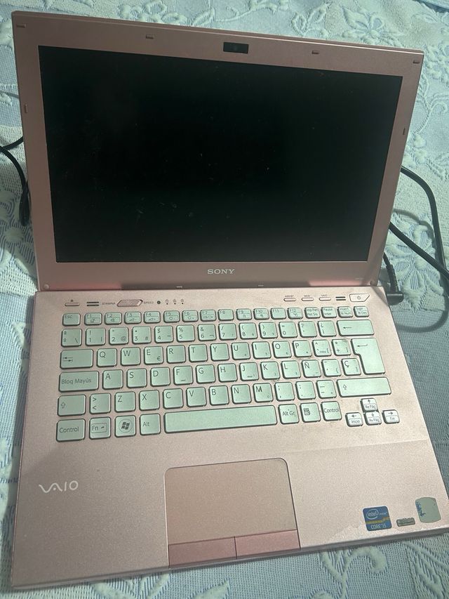 Portátil Sony Vaio Rosa