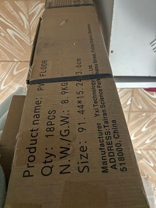 Suelo vinílico autoadhesivo imitación madera